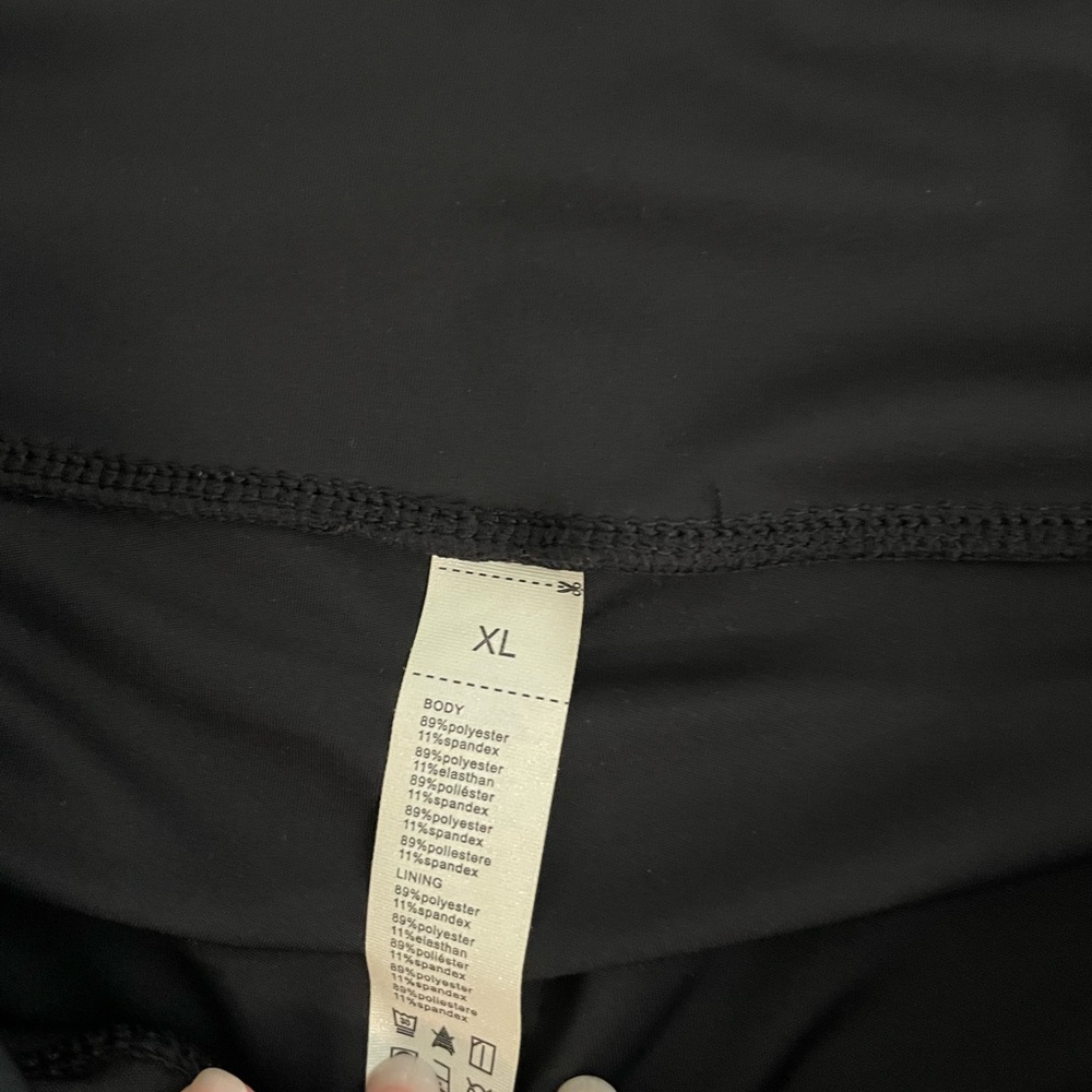 Beroy Black Golf Skirt - Picture 4 of 6